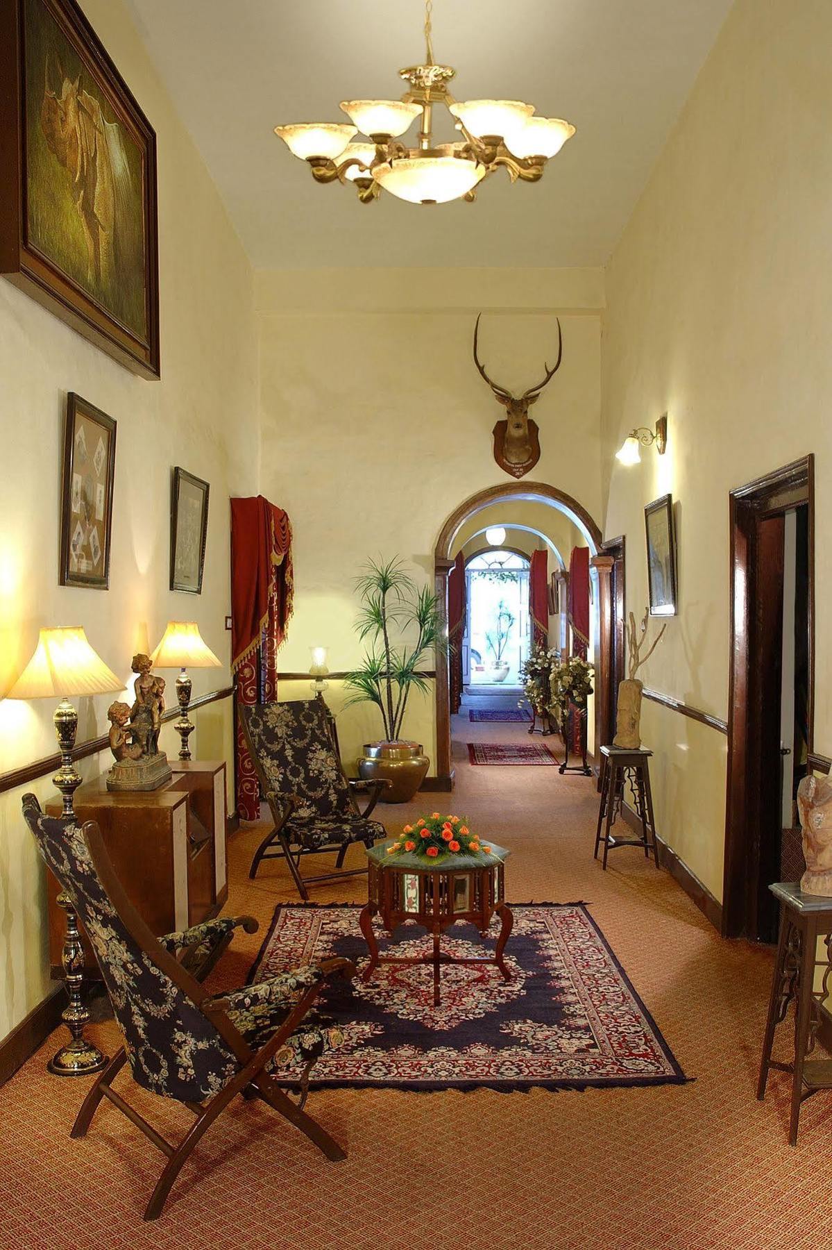 Welcomheritage Kasmanda Palace Mussoorie Beltér fotó